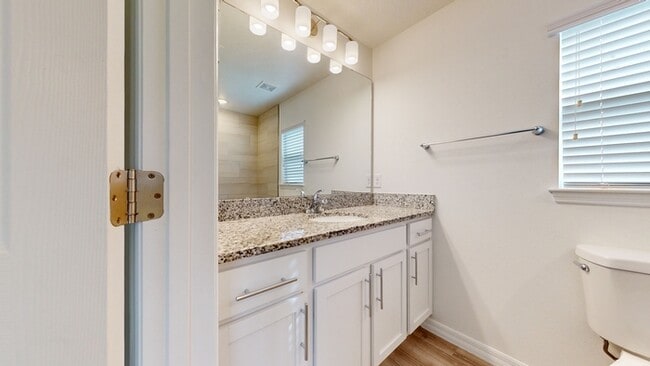 ***Cute 3/2 HOME IN PALM BAY