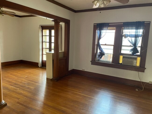 Photo - GrandAveW302-6 Unit GrandAveW302_6