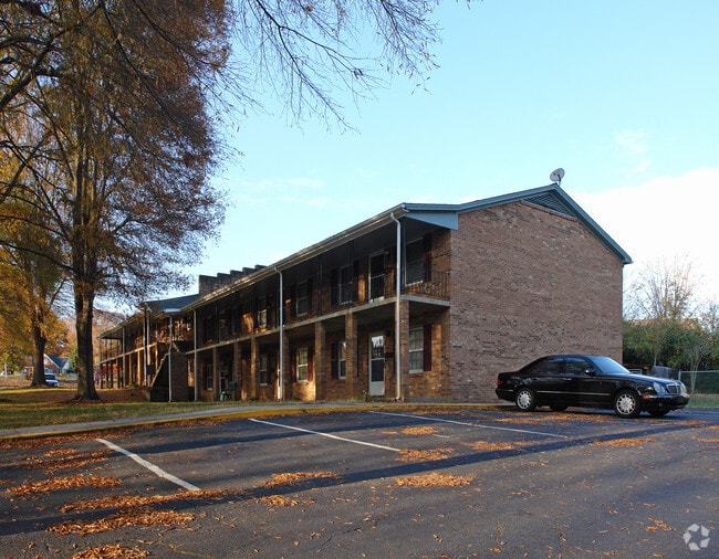 2 Bedroom Apartments For Rent In 27288 Eden Nc Forrentcom
