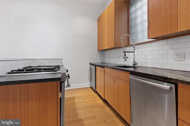 Photo - 727 S 7th St Unidad 1R