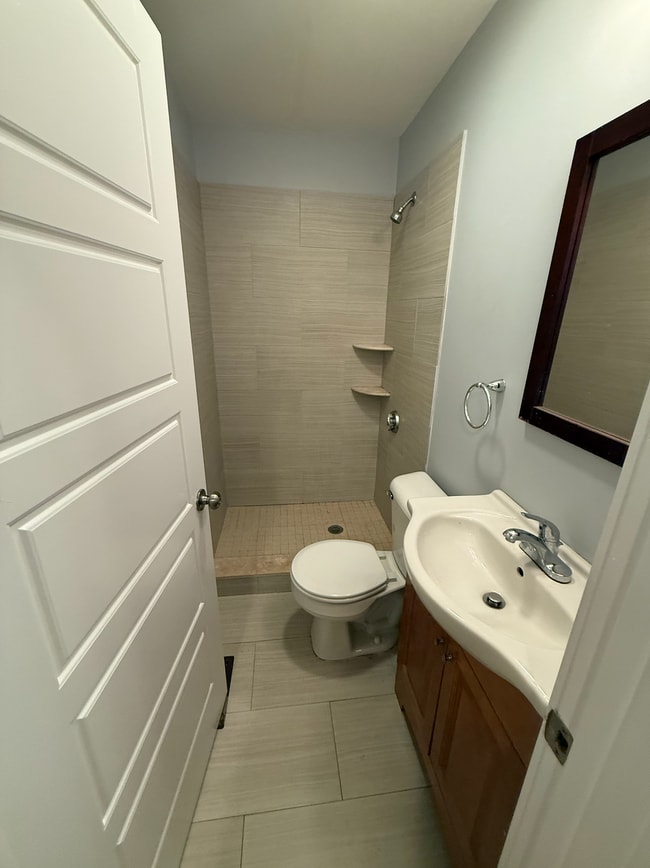 Photo - 41 Washburn St Unit 1