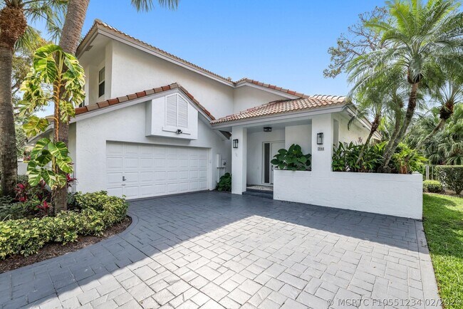 2044 NW 52nd St