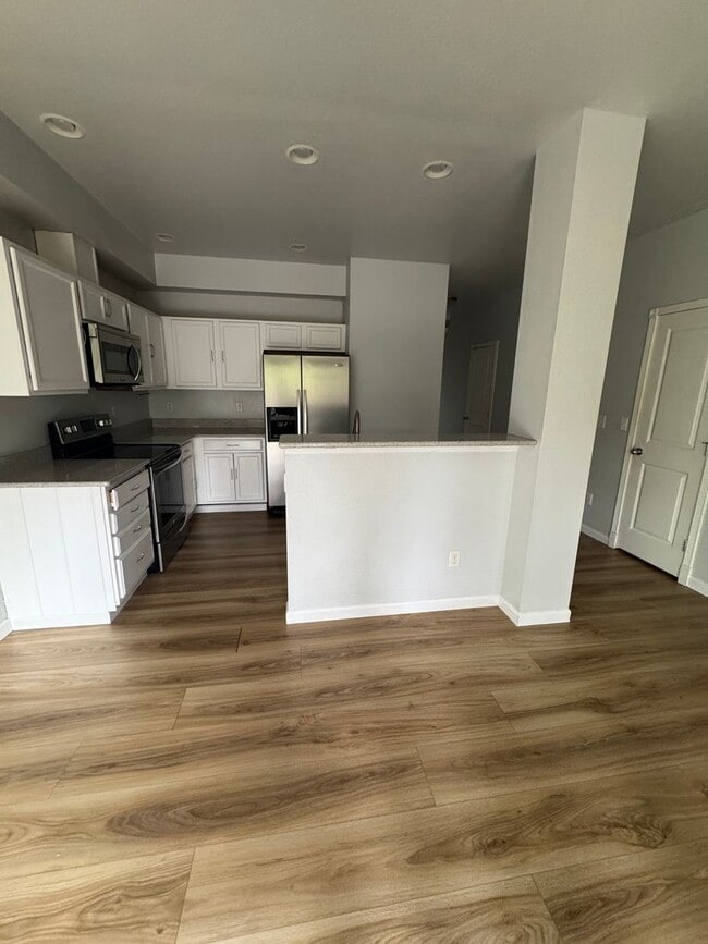 Photo - Great Townhome in Desirable Location