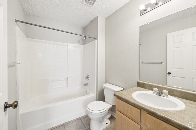 2B60 2BR, 2BA - 987SF - First Bathroom