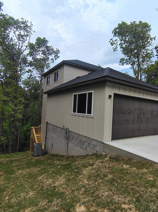 Photo - 53 Shetland Dr
