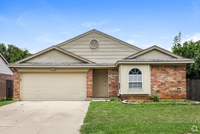 Building Photo - 1704 Spicewood Trail Rental