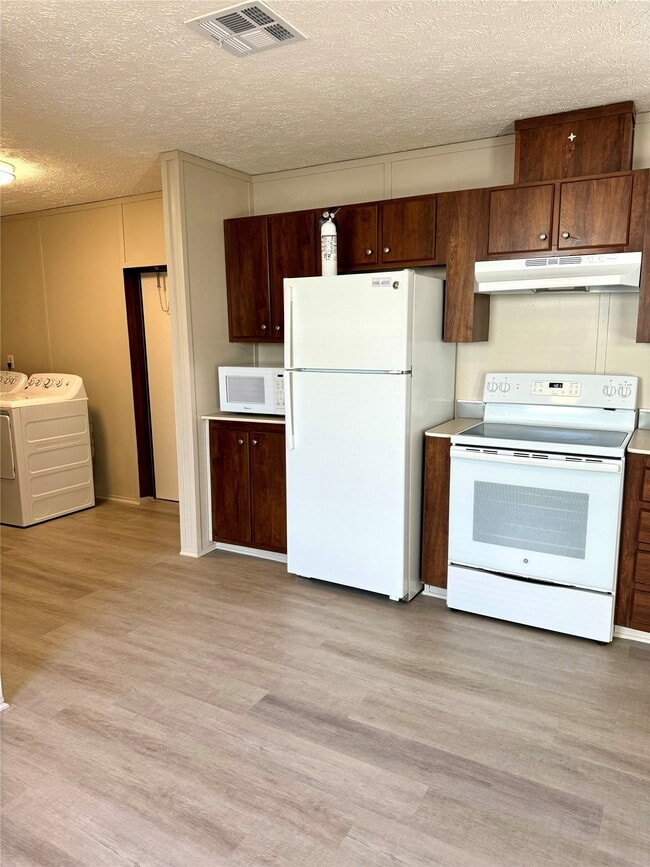 Photo - 3621 County Rd 161