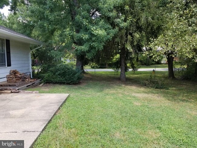 Photo - 241 N Randolph Rd