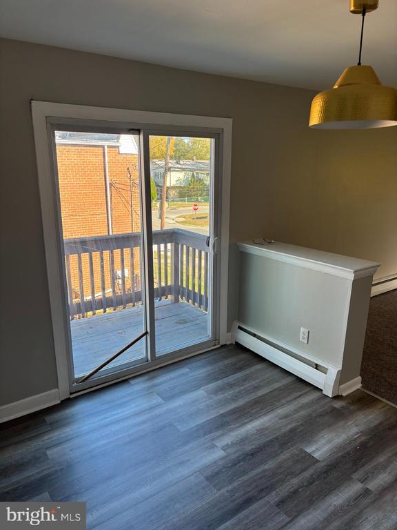 Photo - 707 Spruce St