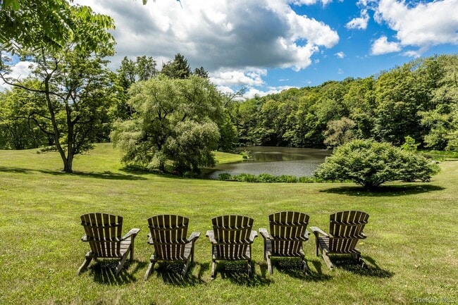 Photo - 176 Schoolhouse Rd