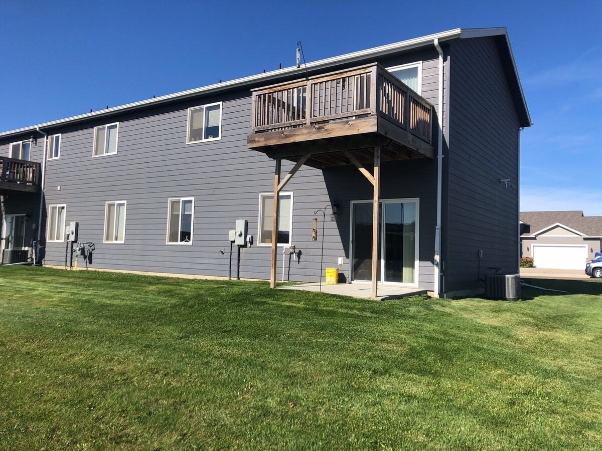 Photo - Lovely Townhouse for rent in Dickinson