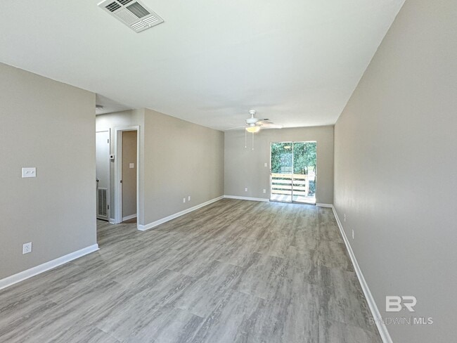 Photo - 6385 -A Schoel Ln