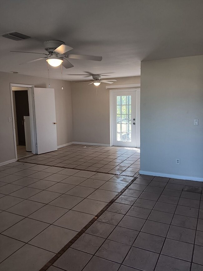 Photo - 3/2 Pool home available NOW