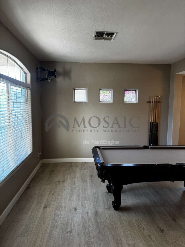 Photo - 3356 E Mayberry Ave