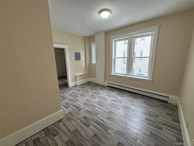 Photo - 60 Carroll St Unit B8