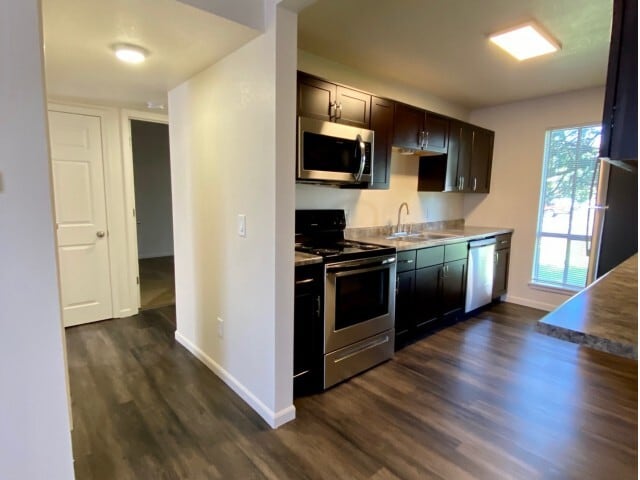 Building Photo - Hillcrest 90 Rental
