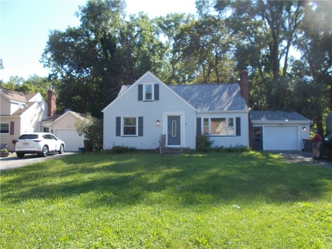 Building Photo - 70 Woodhill Dr