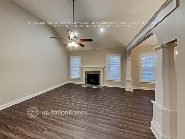 Photo - 508 Riverglen Dr NW