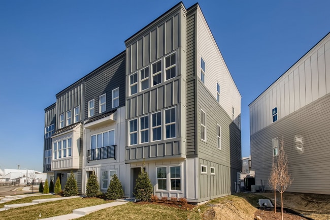 Photo - 5714 California Ave