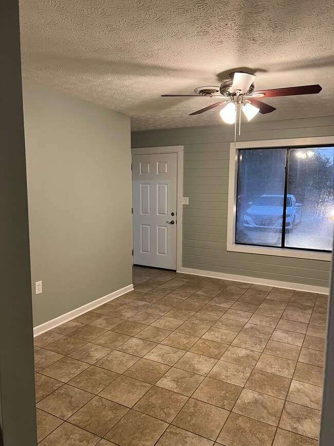 Photo - 46 Allen Dr Unit Apt # 9