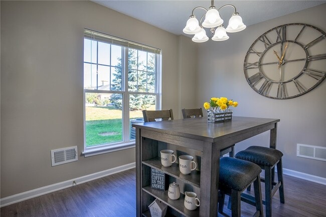 Photo - 778 Royal Sunset Dr