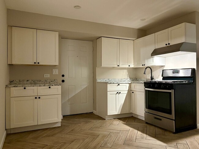 Photo - JOJO 172 LLC Unit 172-1