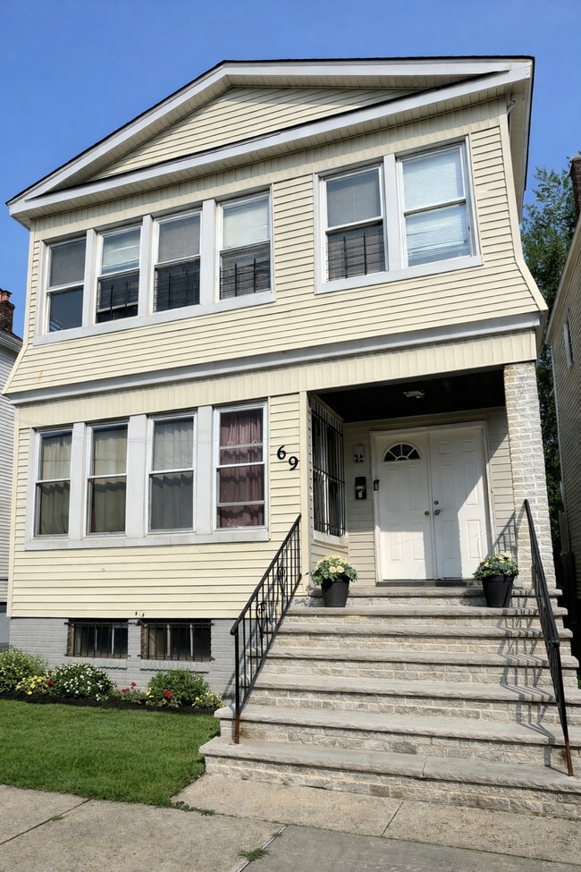 Photo - 69 Schley St Unit 1