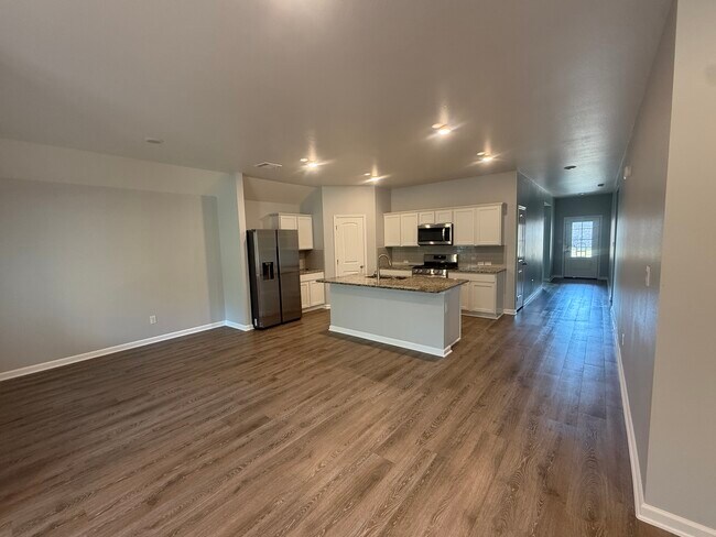 Photo - 24422 Dawson Ct