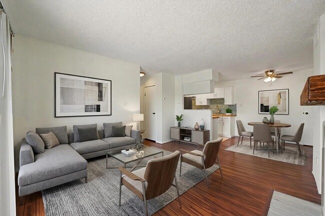 Building Photo - 12660 Ashford Point Dr Unit 416