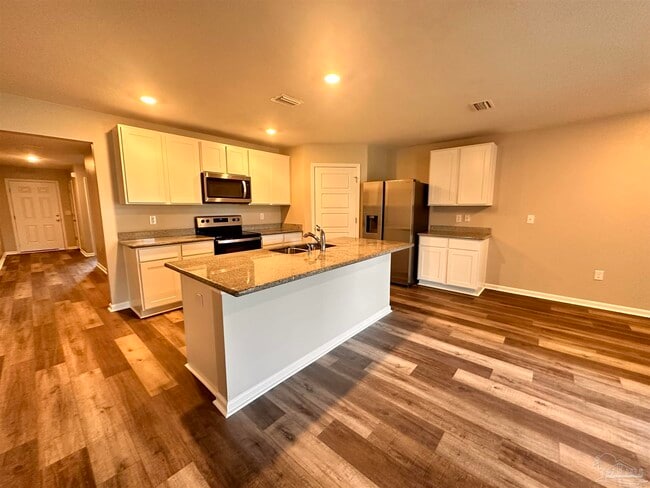 Photo - 2348 Kirkwood Dr