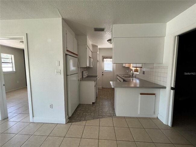 Photo - 3842 Hawkeye Cir