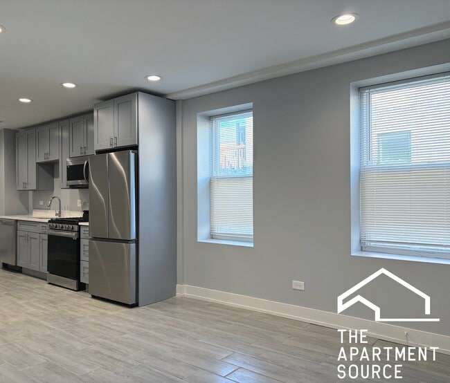 Photo - 926 W 32nd Pl Unit 926 West 32nd Pl