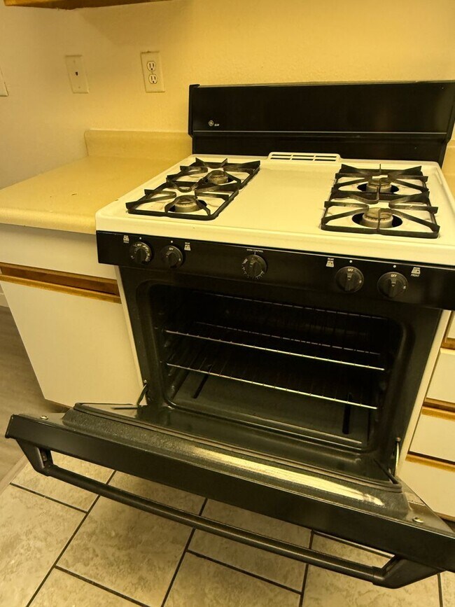 Photo - Nicely Redone Single Family Townhome