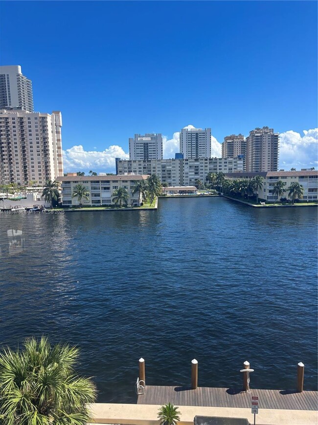 Photo - 111 Golden Isles Dr Unit D10