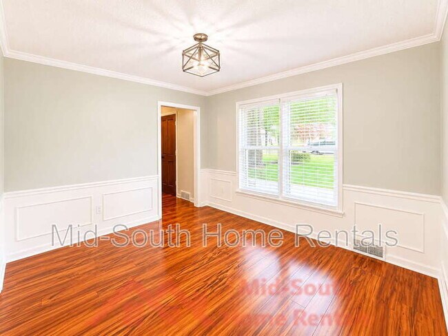 Photo - 6934 Wynterhall Dr