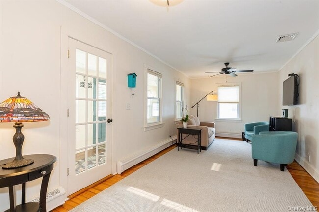 Photo - 109 Roosevelt Ave