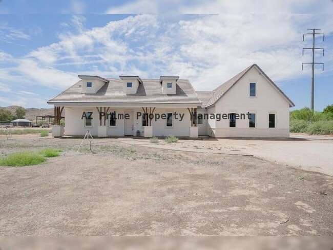 Photo - 4831 W Pearce Rd