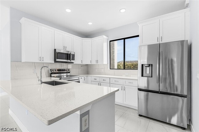 Photo - 2427 Tropicana Parkway W