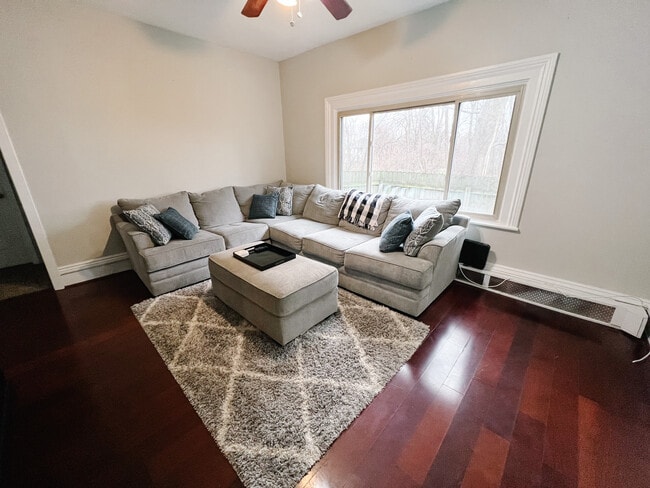 Photo - 316 Castle Rd Unit 1