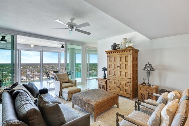 Photo - 3971 Gulf Shore Blvd N Unidad PH205