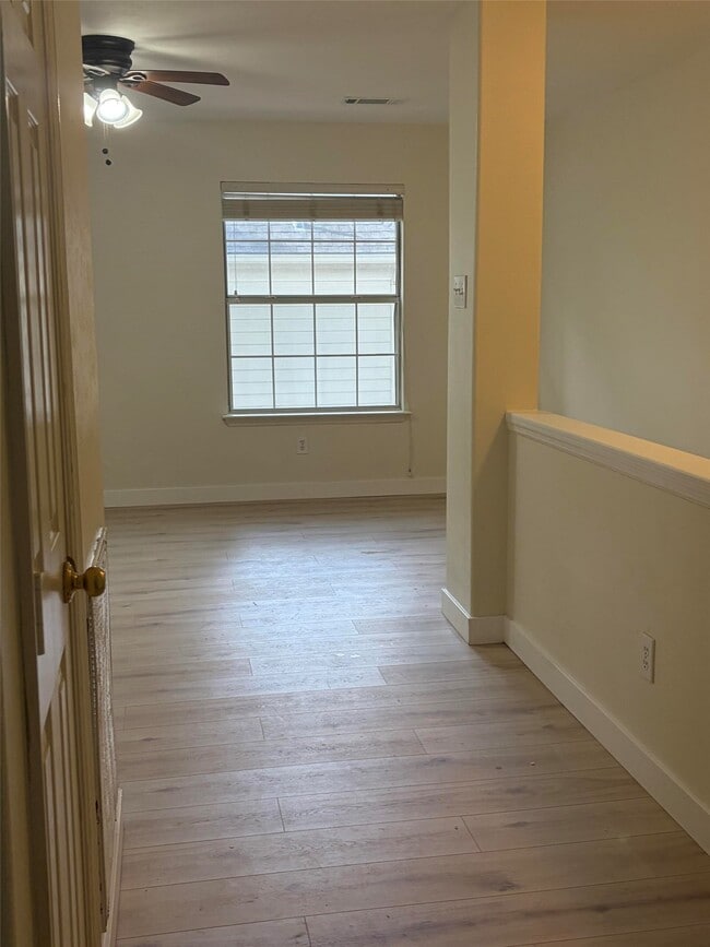 Photo - 22 E Sterling Pond Cir