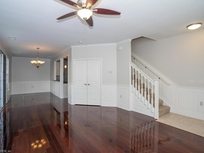 Photo - 2028 Smallbrooke Ct
