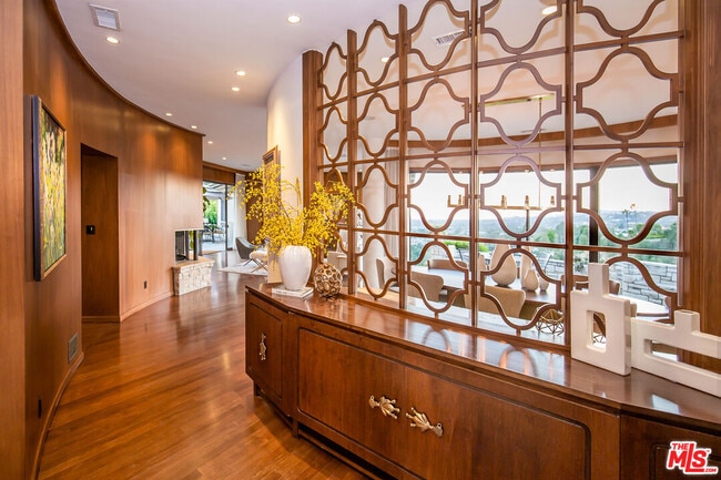 Photo - 1131 Miradero Rd