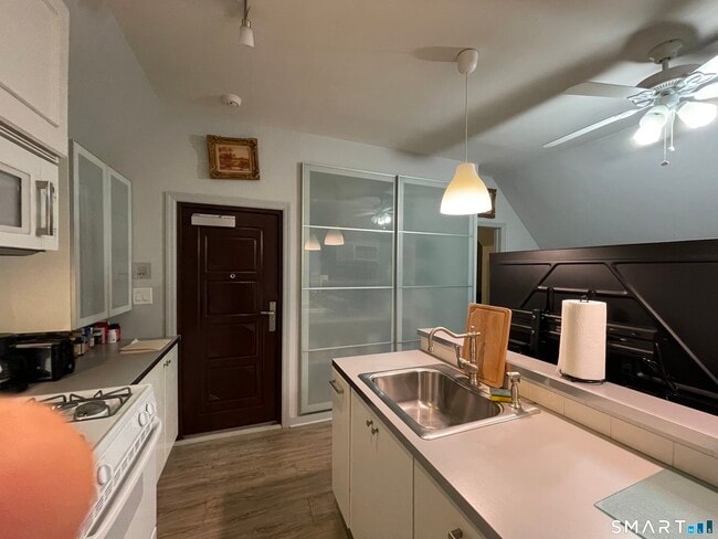 Building Photo - 134 Washington Ave