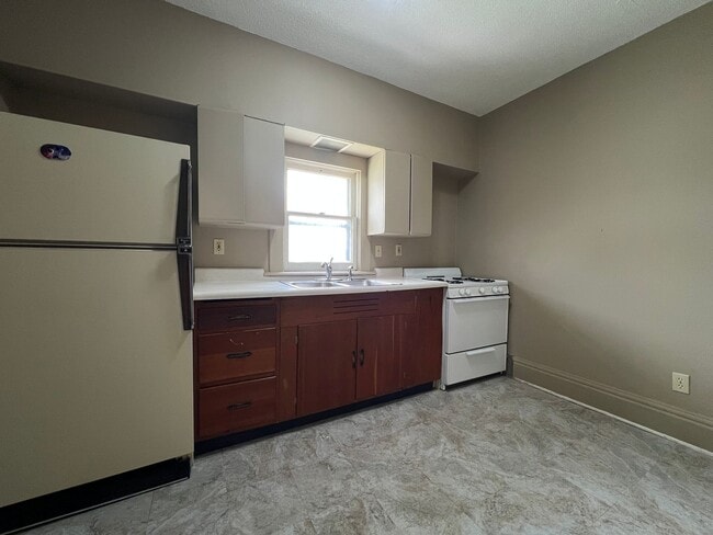 Photo - 919 3rd Ave N Unit = 919 1/2 3rd Ave North