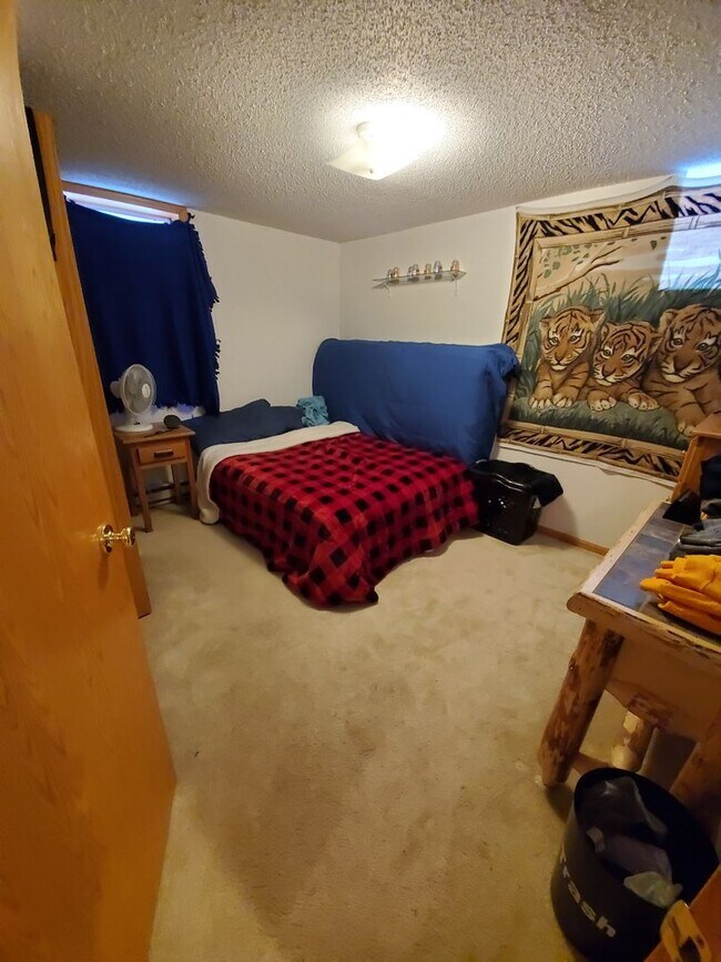 Photo - 1106 E Ave C Unit 2