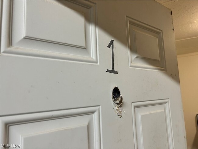 Photo - 2232 W 103rd St Unidad 1