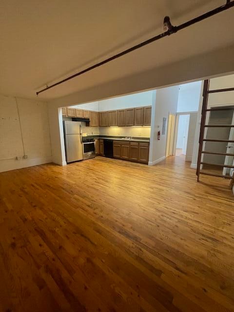 Photo - 208 W Michigan Ave Unidad 3J