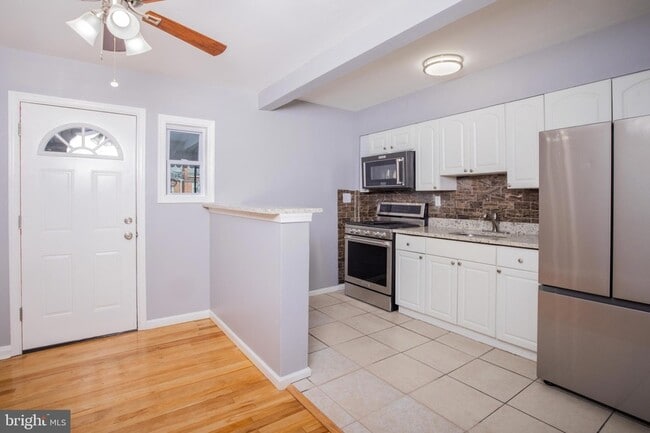 Photo - 8325 Dalesford Rd