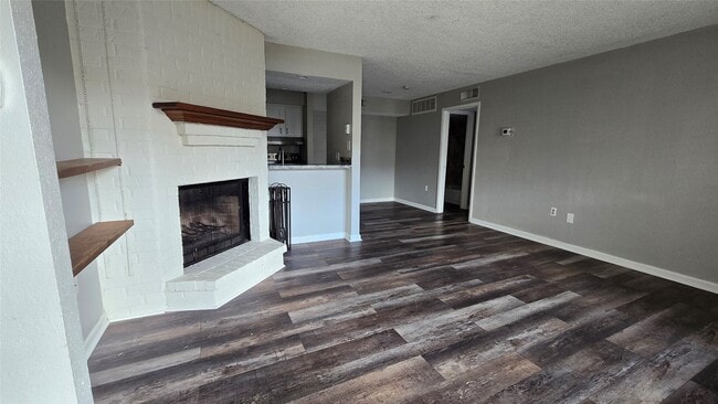 Building Photo - 250 El Dorado Blvd Unit 253